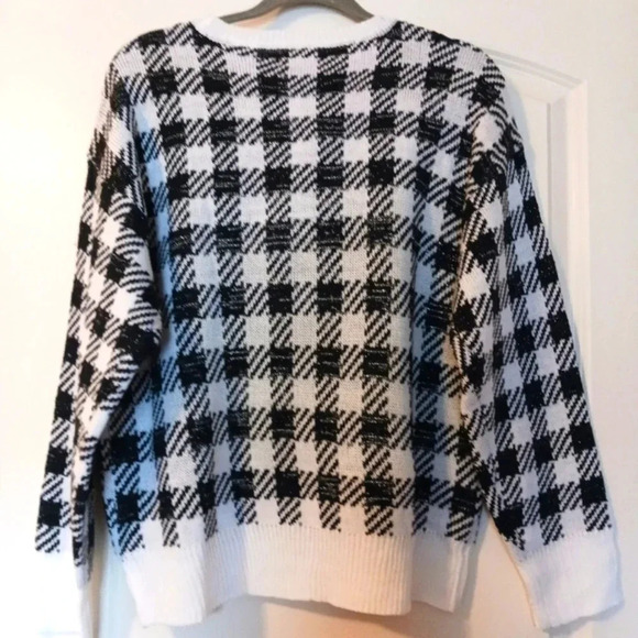 Merry Buffalo Check Sweater - Picture 7 of 7